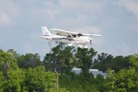 N5082W @ LAL - Landing on 9 during Sun N Fun 2010 at Lakeland, FL. - by Bob Simmermon
