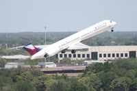 N918DE @ TPA - Delta MD-88 - by Florida Metal