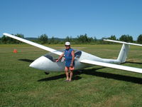 C-FYVQ - Picture I have taken of the C-FYVQ on 17 June 2007 before going flying for the first time. Picture is 1996 Pezetel KR-03A with owner of the Petezel in 2007. I had a  free flight at - Montreal Soaring Council - 1800 County Road 4, Hawkesbury, Ontario - by J.Despatie