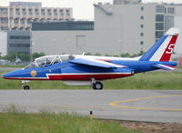 E31 @ LFBO - Taxiing holding point rwy 32R for demo flight @ LFBR - by Shunn311