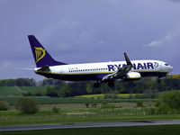 EI-DWJ @ EDI - Ryanair Boeing 737-8AS landing on runway 06 - by Mike stanners