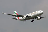 A6-EKQ @ EGNT - Airbus A330-243 on finals to 25 at Newcastle Airport in 2008. - by Malcolm Clarke