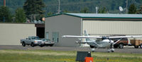 N3532K @ IS50 - taxying from the fuel depot - by Wolf Kotenberg