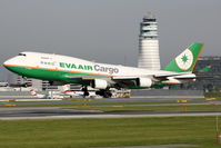 B-16402 @ LOWW - EVA Air Cargo - by Delta Kilo