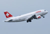 HB-IPX @ VIE - Swiss International Air Lines Airbus A319-112 - by Chris J