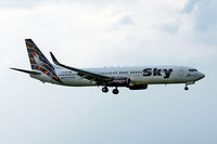 TC-SKP @ LOWL - Sky Airlines Boeimg B737-94X/ER to approach on RWY27 in LOWL/LNZ - by Janos Palvoelgyi