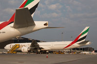 A6-EBN @ LOWW - Emirates Boeing 777-300 - by Dietmar Schreiber - VAP