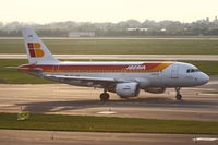 EC-JVE @ EDDL - Iberia, Airbus A319-111, CN: 2843, Aircraft Name: Puerto de la Cruz - by Air-Micha