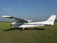 N12509 @ D32 - Starbuck Fly-in 2010 - by Kreg Anderson