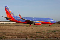 N200WN @ ORF - Southwest Airlines N200WN (FLT SWA3685) taxiing to RWY 5 for departure to Baltimore/Washington Int'l (KBWI). This is a continuation of the flight from Las Vegas McCarran Int'l (KLAS). - by Dean Heald