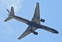 N592UA @ KORD - United Airlines Boeing 757-222, N592UA 4R approach KORD. - by Mark Kalfas