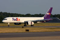 N908FD @ ORF - FedEx Giovanna N908FD (FLT FDX307) rolling out on RWY 5 after arrival from Richmond Int'l (KRIC). - by Dean Heald