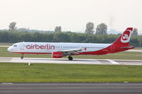 D-ALSD @ EDDL - Air Berlin, Airbus A321-211, CN: 1607 - by Air-Micha