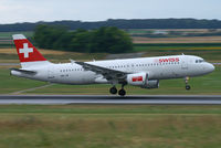 HB-IJF @ VIE - Swiss International Airlines Airbus A320 - by Thomas Ramgraber-VAP