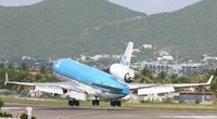 PH-KCK @ TNCM - KLM PH-KCK landing at TNCM with a nice vortex over the left wing - by Daniel Jef