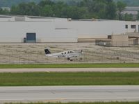 N224RG @ KCMH - Departing Port Columbus after a Beech fly-in as Classic 105 (HKB105) - by Kevin Kuhn
