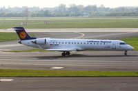 D-ACPR @ EDDL - Lufthansa CityLine, Canadair CL-600-2C10 Regional Jet CRJ-700, CN: 10098, Aircraft Name: Weinheim an der Bergstrasse - by Air-Micha