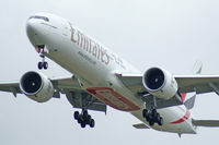 A6-ECU @ LOWW - Emirates Airlines - by Jan Ittensammer