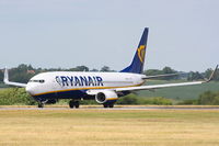 EI-EFD @ EGGW - Ryanair - by Chris Hall