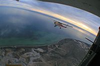 VH-DNZ - VH-DNZ Flies skydivers at Lower Light South Australia - by Justin Gray