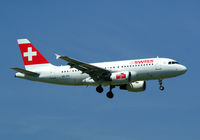 HB-IPV @ LOWW - Swiss A-319 - by Thomas Ranner