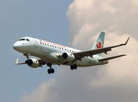 C-FEKS @ KPHL - Air Canada on short final for 27R at PHL - by TangoPapaMike