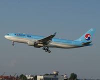 F-WWKA @ LFBO - Korean Air, A330-223, c/n 1133, to be HL8211, test flight. - by Clément R.