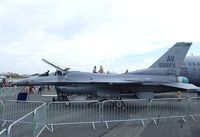 89-2035 @ EGLF - General Dynamics F-16C Fighting Falcon of the USAF at Farnborough International 2010