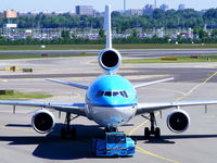 PH-KCI @ EHAM - KLM Royal Dutch Airlines - by Chris Hall