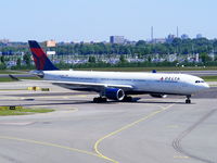 N815NW @ EHAM - Delta Airlines - by Chris Hall