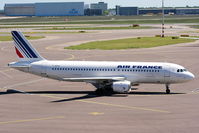 F-GFKV @ EHAM - Air France - by Chris Hall