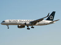 N14120 @ LEBL - Landing rwy 25R in Star Alliance c/s - by Shunn311