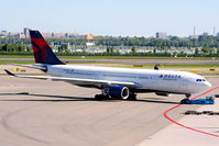 N861NW @ EHAM - Delta Airlines - by Chris Hall