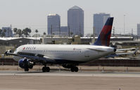 N335NW @ KPHX - Landing at PHX - by Todd Royer
