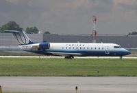 N27185 @ DAY - United Express CRJ-200 - by Florida Metal