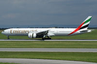 A6-ECN @ LOWW - Emirates @ VIE - by Jan Ittensammer