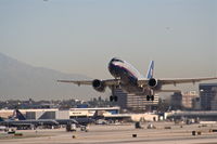 N842UA @ KLAX - United Airlines Airbus A319-131, N842UA departing 25R KLAX. - by Mark Kalfas