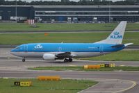PH-BTD @ EHAM - KLM heading for take-off - by Robert Kearney