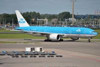 PH-BQI @ EHAM - KLM heavy taxiing in after arrival - by Robert Kearney