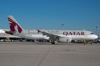 A7-AHB @ LOWW - Qatar Airways Airbus 320 - by Dietmar Schreiber - VAP