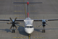 OE-LGG @ LOWW - Austrian Arrows DHC 8-400 - by Andy Graf-VAP