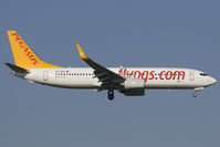 TC-AAY @ LOWW - Pegasus 737-800