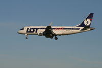 SP-LII @ EBBR - Flight LO235 is descending to RWY 25L - by Daniel Vanderauwera