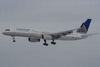 N13113 @ EGCC - Continental Airlines - by Chris Hall