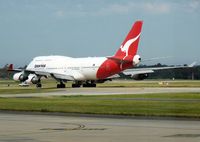 VH-OEF @ YMML - QANTAS Boeing 747 taxying out at Melbourne - by red750