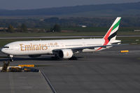 A6-EBL @ VIE - Emirates - by Chris Jilli