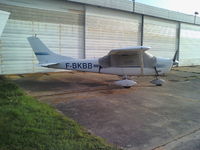 F-BKBB @ LFPN - Cessna 182 E - by Mathcab