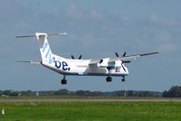 G-ECOT @ EGSH - Landing in a cross wind. - by Graham Reeve