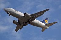 D-ABER @ EGLL - Boeing 737-330 [26431] (Lufthansa) Heathrow~G 21/08/2009 - by Ray Barber
