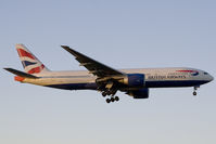 G-RAES @ EGLL - British Airways 777-200
